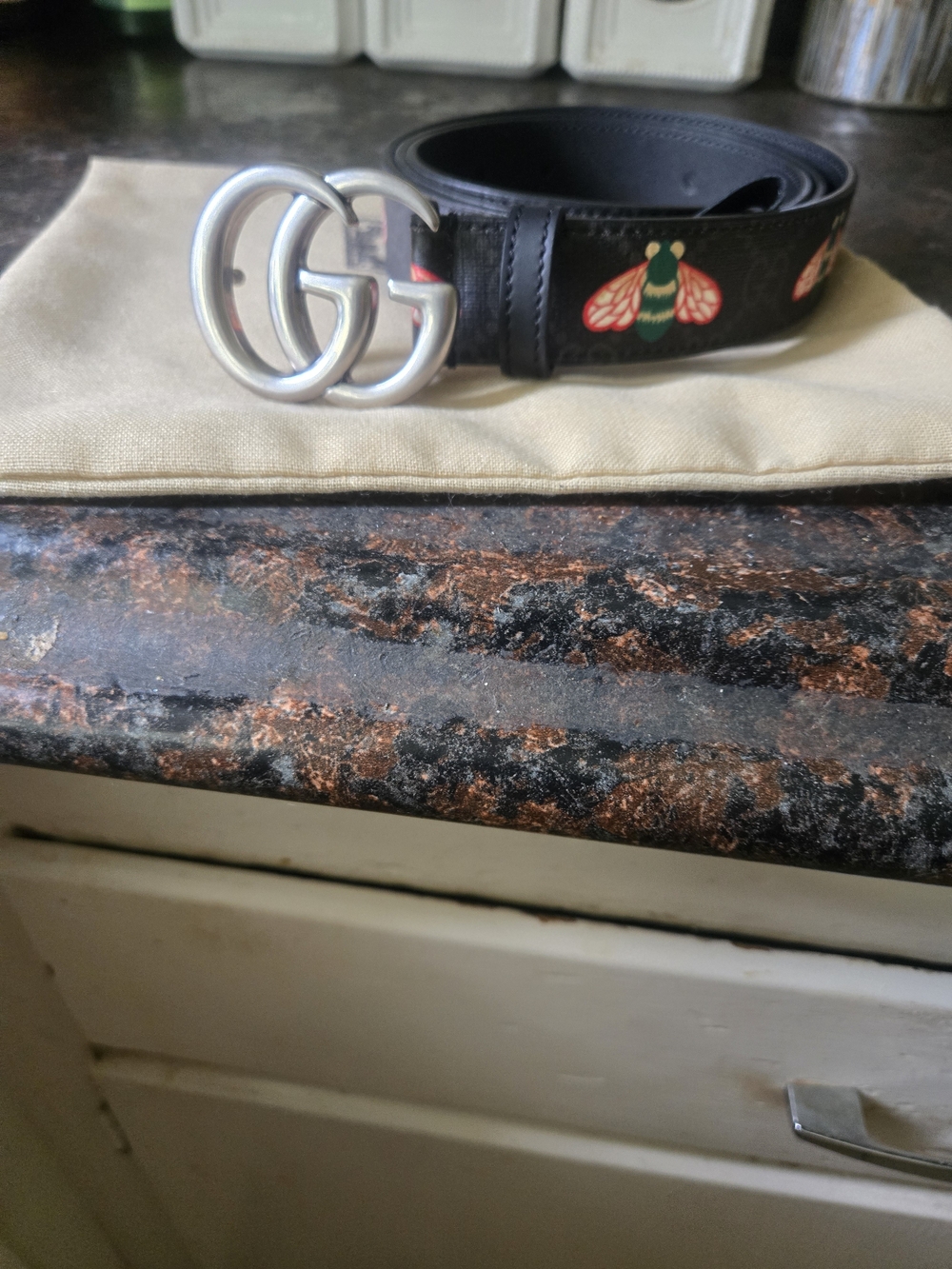 Gucci Black Leather Belt with Silver Double G Buckle and Red/Green Bee Motif